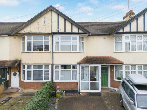 2-bed terraced on Uplands Road, Woodford Green, IG8, £450,000
