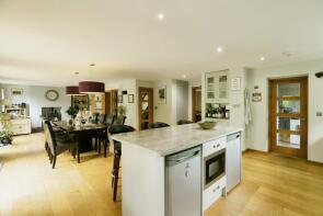 Oakleigh, Brightling Road, Robertsbridge TN32 5ES