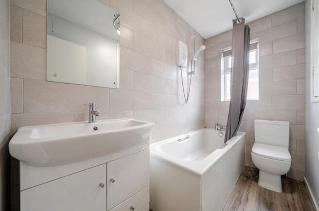 2 bed House for sale Image 6
