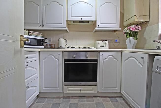 Kitchen.JPG