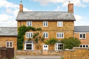 4, Old School Lane, Towcester NN12 8RS