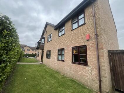 Gentian Close, Weavering