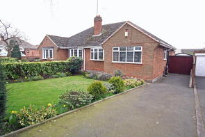 81, Moss Grove, Kingswinford DY6 9ER