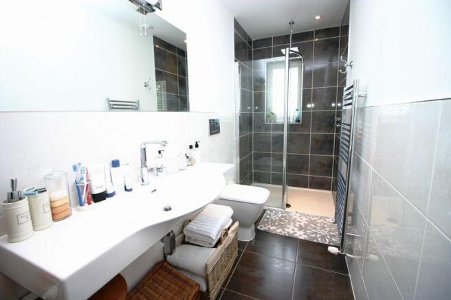 Master En-Suite