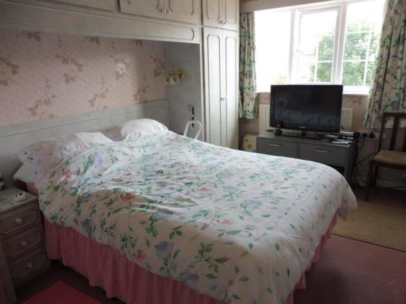 bed1a.jpg