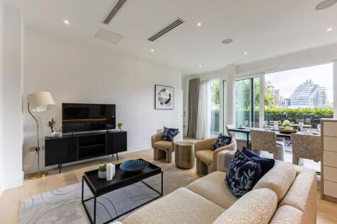 Central Avenue, Fulham, London, SW6