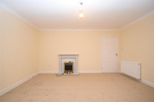 2 bed Apartment for sale Image 5