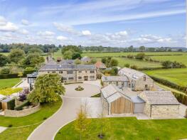 Whipley House, Clint HG3 3DL