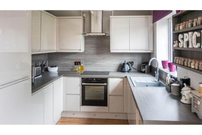 Kitchen/Breakfast