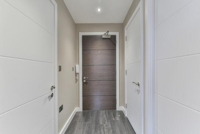 1 bed Apartment to rent Image 4