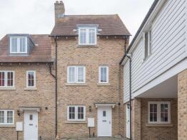 13, Flagstaff Court, Canterbury CT1 3HA