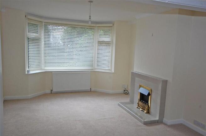 3 bed Semi-Detached for sale Image 6