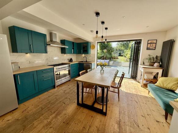 Family Kitchen/Dining Room: