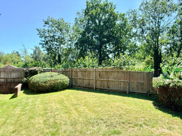 COMMUNAL GARDENS