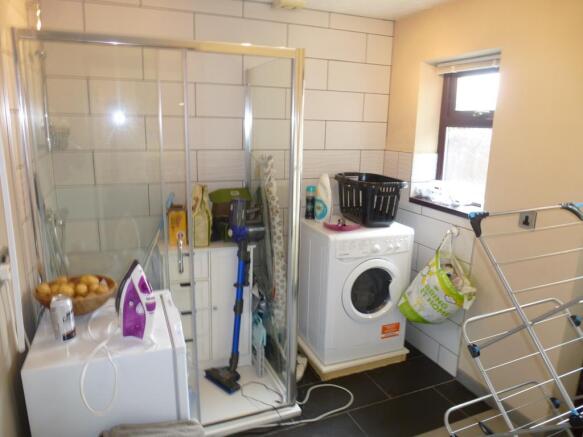 Utility Room / Shower Room