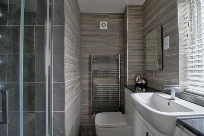 En-suite Bathroom