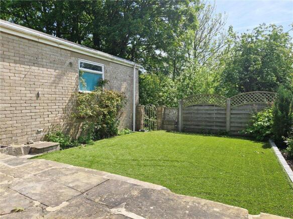 2 bed Bungalow for sale Image 8