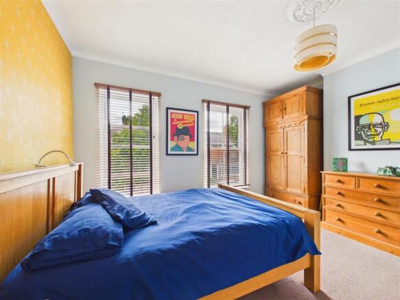3 bed Terraced for sale Image 9