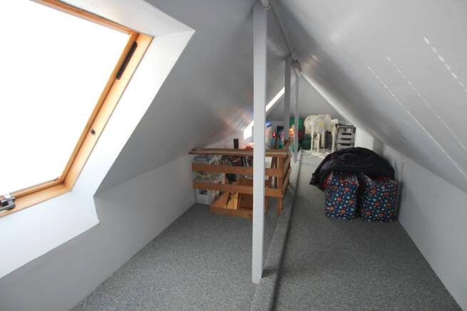 LOFT