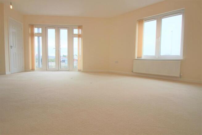 11 Halter Way Living