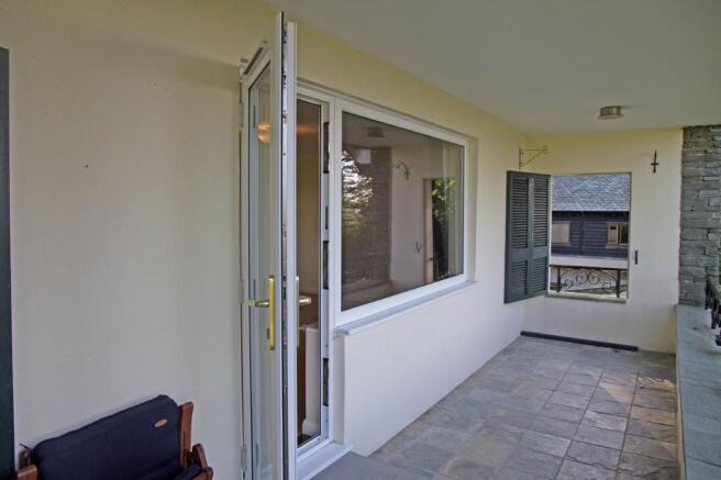 Balcony to Lounge