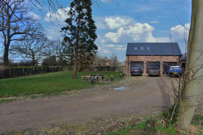 Triple Garage