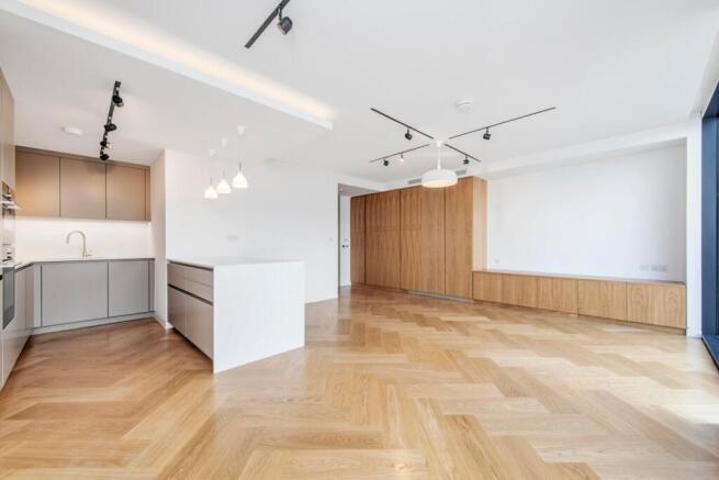 Kitchen/Reception