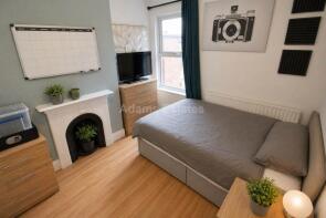 3, Radstock Road, Reading RG1 3PS