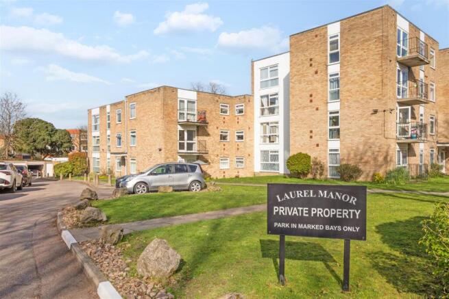 Laurel manor 35-002.jpg