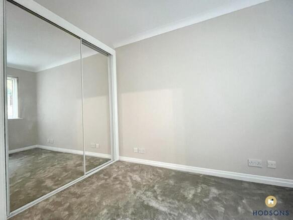 2 bed Apartment to rent Image 9