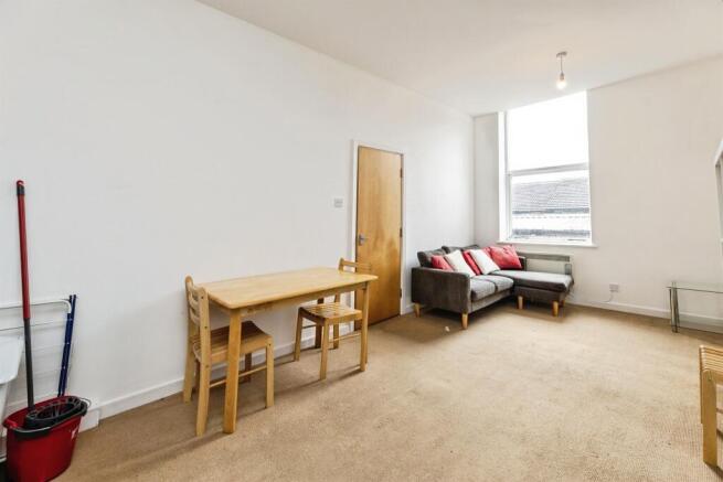 1 bed Apartment for sale Image 7