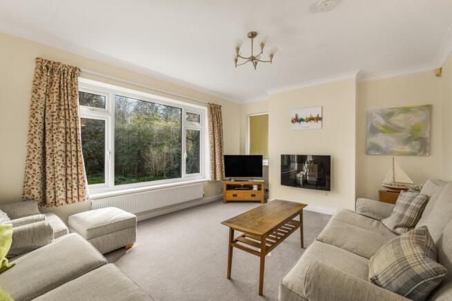 Hillcourt Road, Pittville, Cheltenham, GL52 photo 4