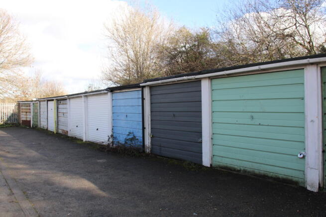 Garage En-Bloc