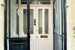 First Floor Flat, 23, Trelawney Road, Cotham, Bristol BS6 6DX