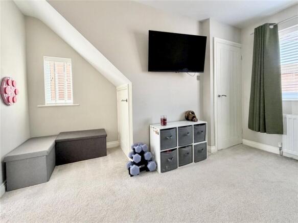 2 bed Semi-Detached for sale Image 4