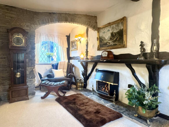 Lychgate Cottage, 189 Town Lane, Denton, Greater Manchester M34 2DW photo 5