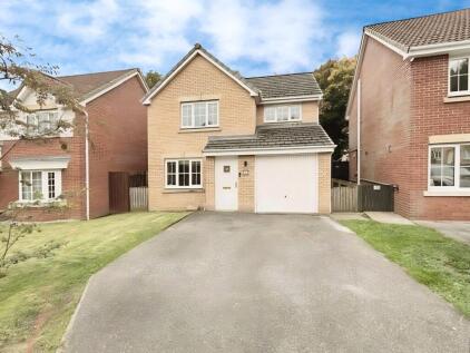 Strathnairn Court, Glenrothes, KY7