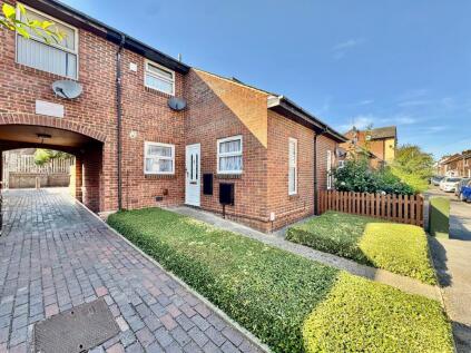 Wellington Street, Luton, LU1
