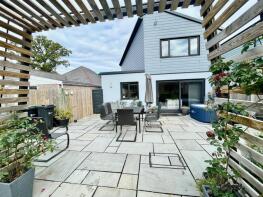 11, Dorchester Road, Poole BH16 5NJ