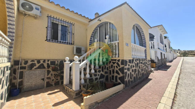 2 Bedroom Terraced For Sale-CLAC445-1