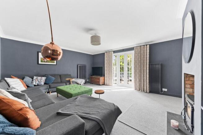 4 bed Terraced for sale Image 4