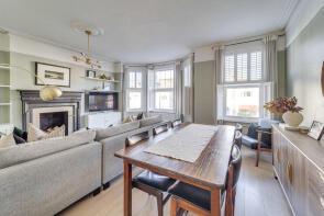 31, Belmont Avenue, London N13 4HD
