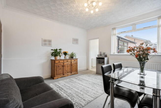 2 bed Semi-Detached for sale Image 6