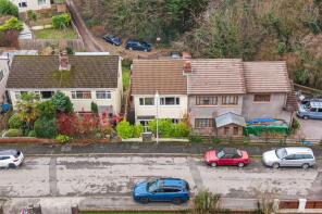8, Pennard Drive, Southgate, Swansea SA3 2BL