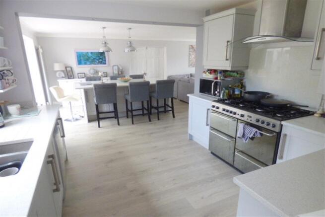 Kitchen 3