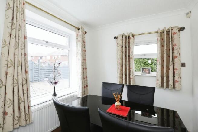Dining Room / Playroom