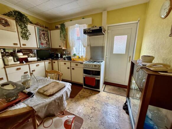 KITCHEN/DINER