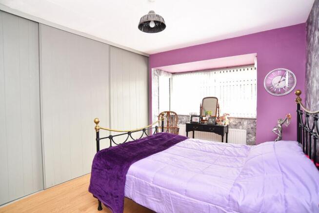 3 bed Semi-Detached for sale Image 9