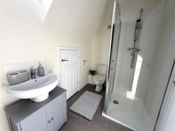 Ensuite.jpg