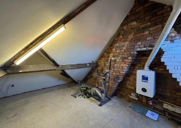 3 bed Semi-Detached for sale Image 12